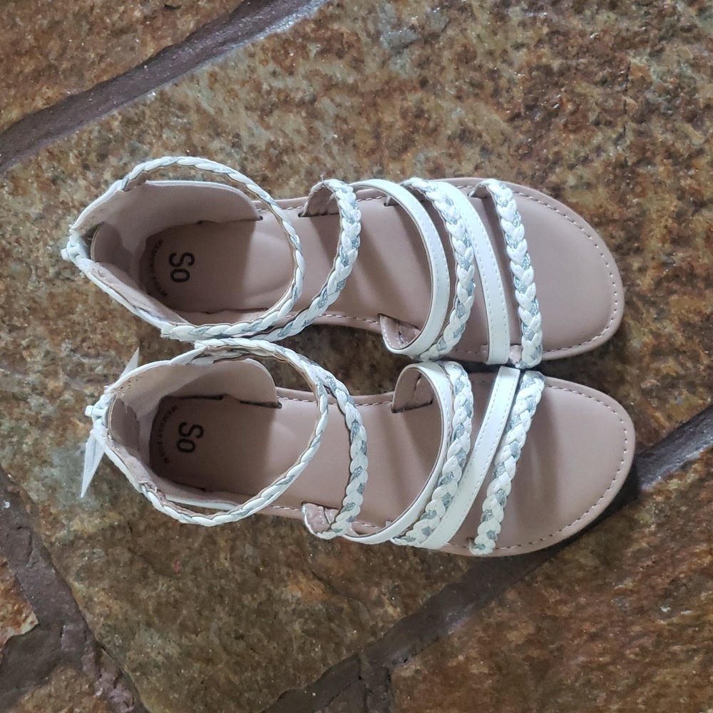 Braided White Sandals for Girls Size 4Med - Picture 6 of 11